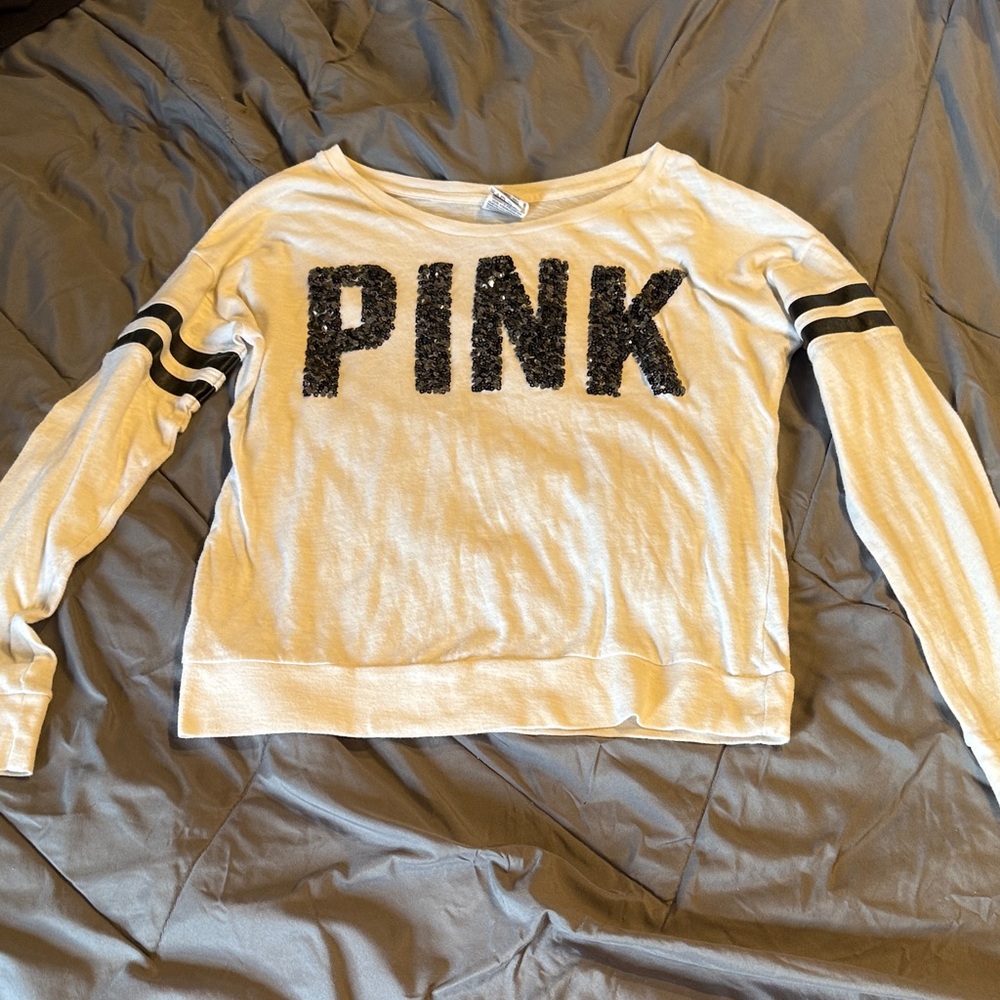 PINK Victoria's Secret White Tag Tee with Black Logo